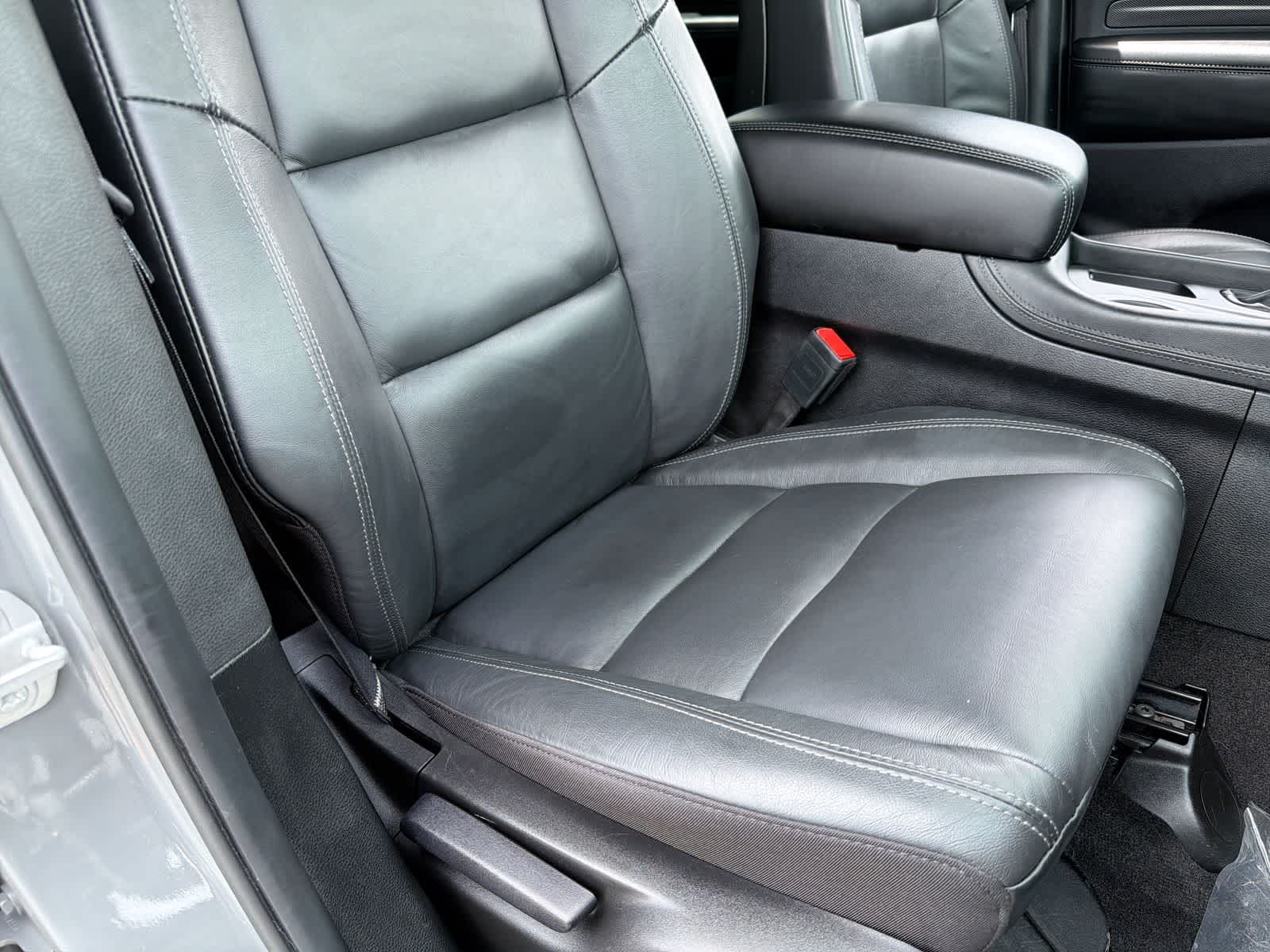 Thumbnail: 2022 Dodge Durango - 23