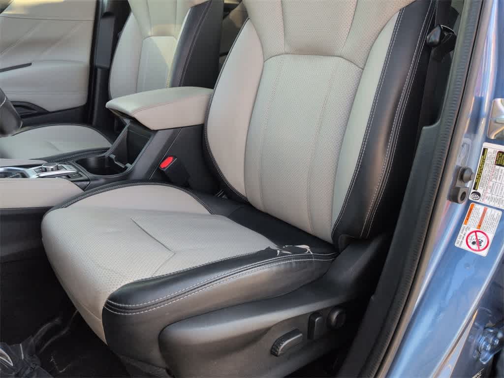 Thumbnail: 2019 Subaru Forester - 17
