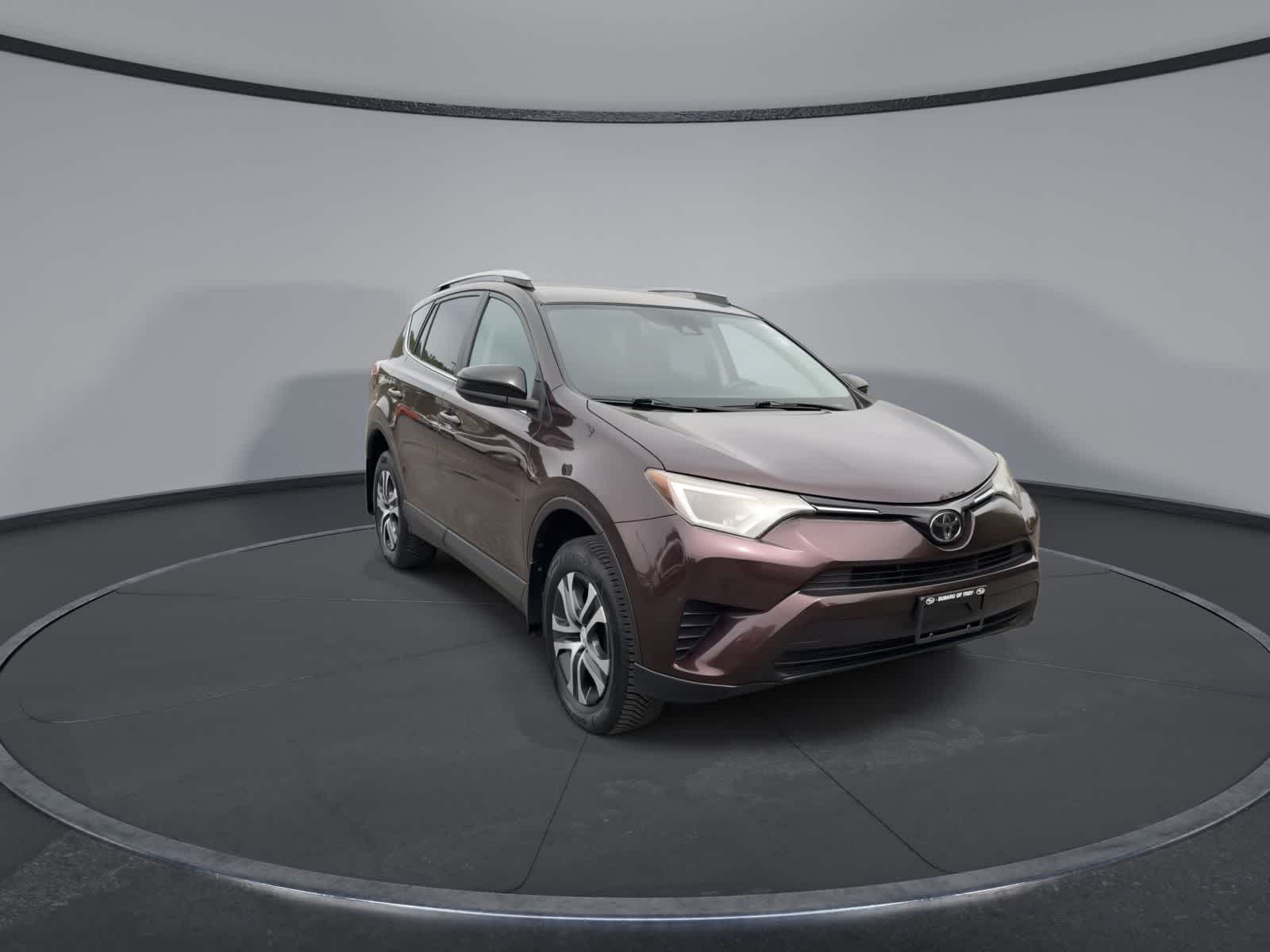 Thumbnail: 2017 Toyota RAV4 - 2