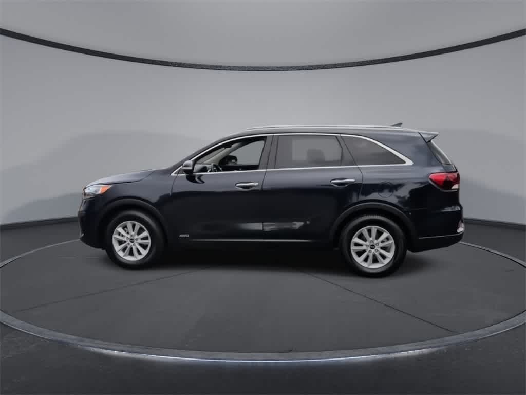 Thumbnail: 2019 Kia Sorento - 5