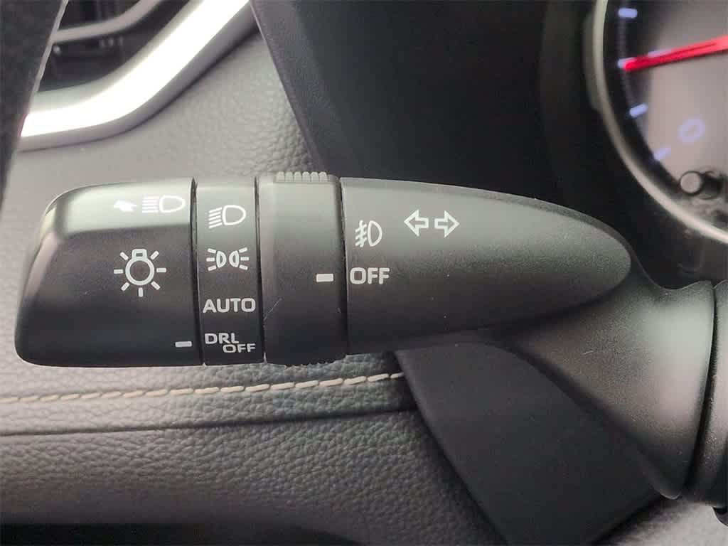 Thumbnail: 2019 Toyota RAV4 - 29