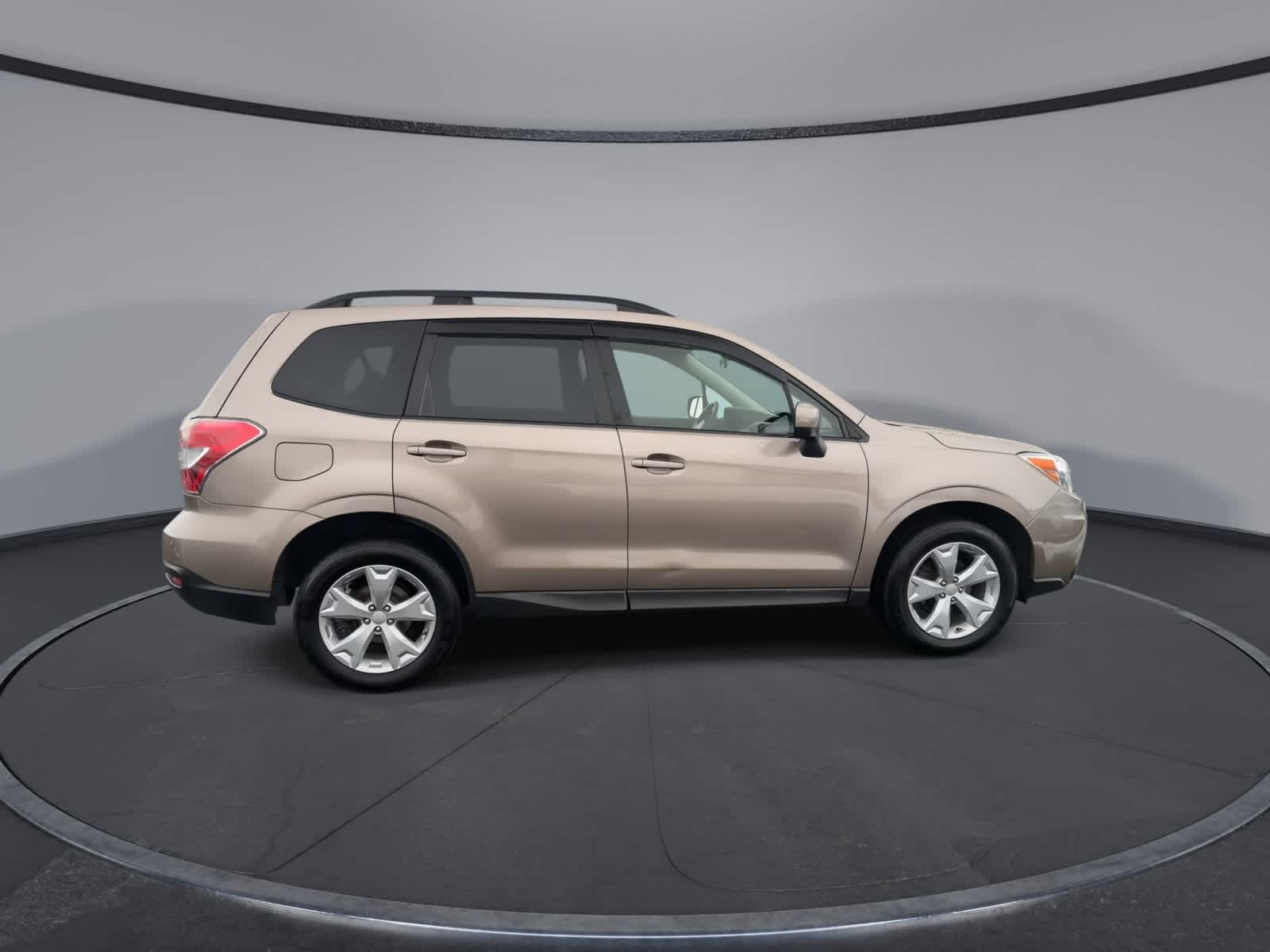 Thumbnail: 2015 Subaru Forester - 8