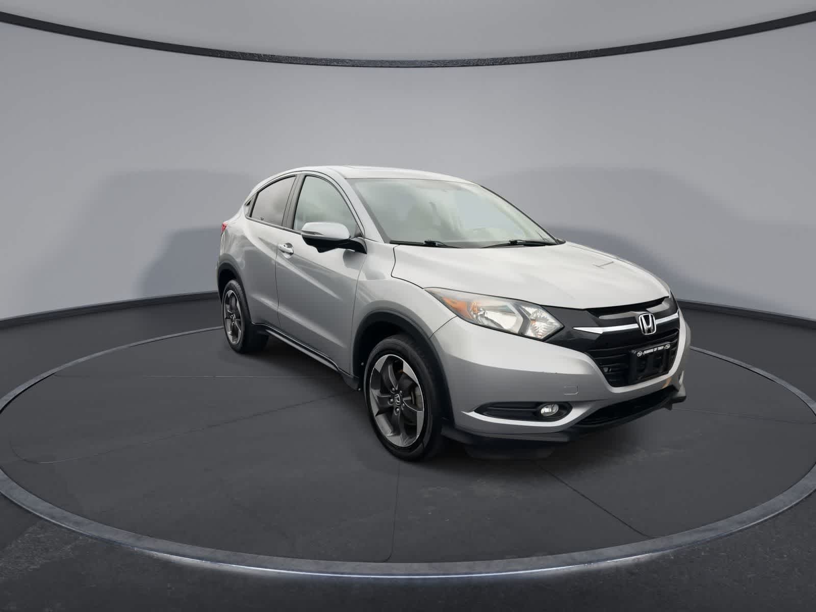 Thumbnail: 2018 Honda HR-V - 2