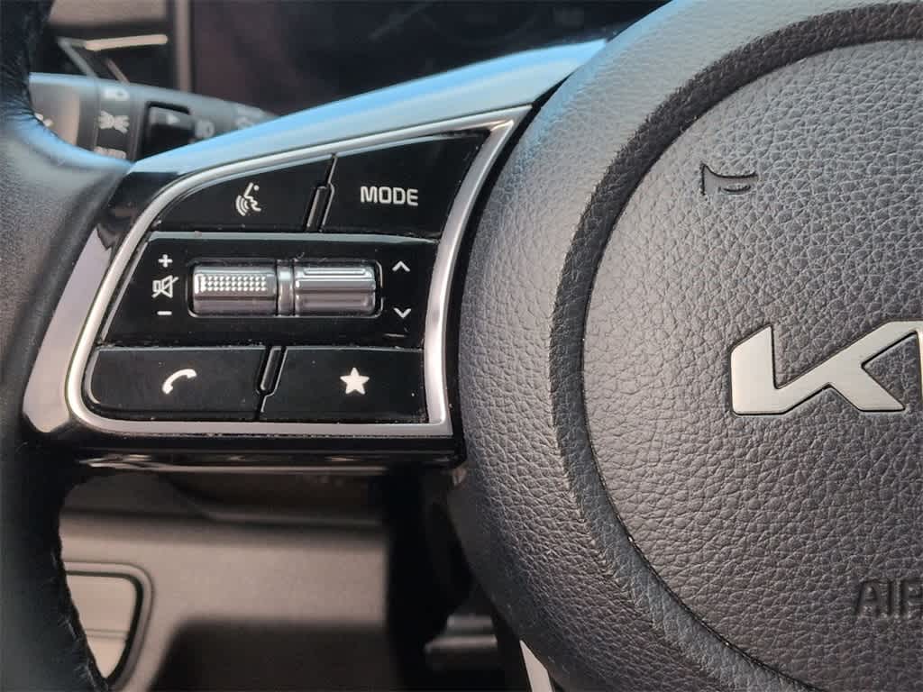 Thumbnail: 2024 Kia Seltos - 24