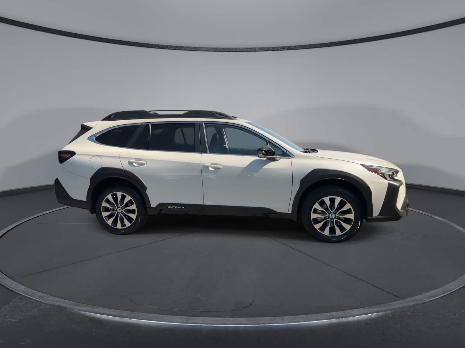 Thumbnail: 2023 Subaru Outback - 9