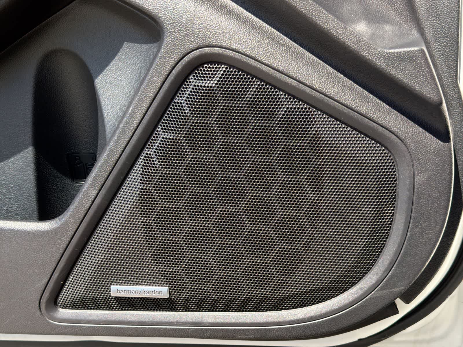 Thumbnail: 2023 Subaru Outback - 32