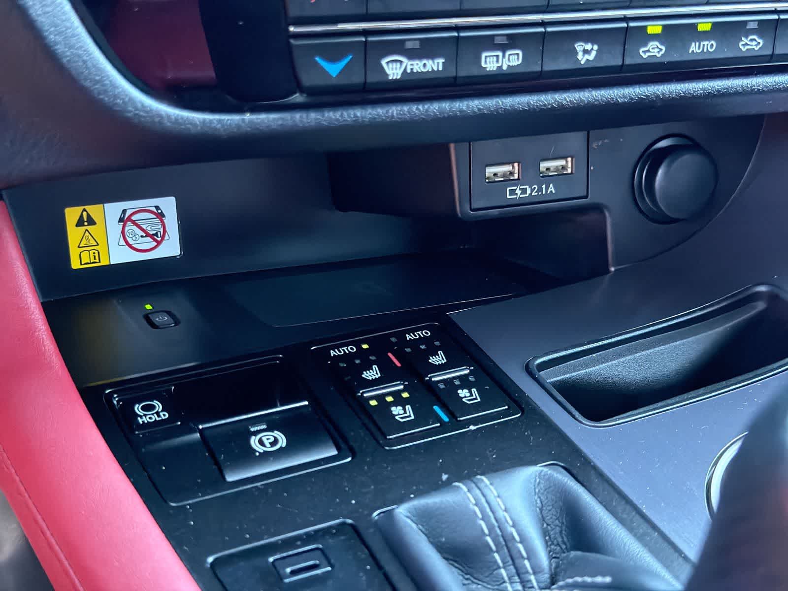 Thumbnail: 2022 Lexus RX - 31