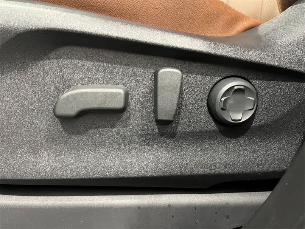 Thumbnail: 2025 Subaru Ascent - 13