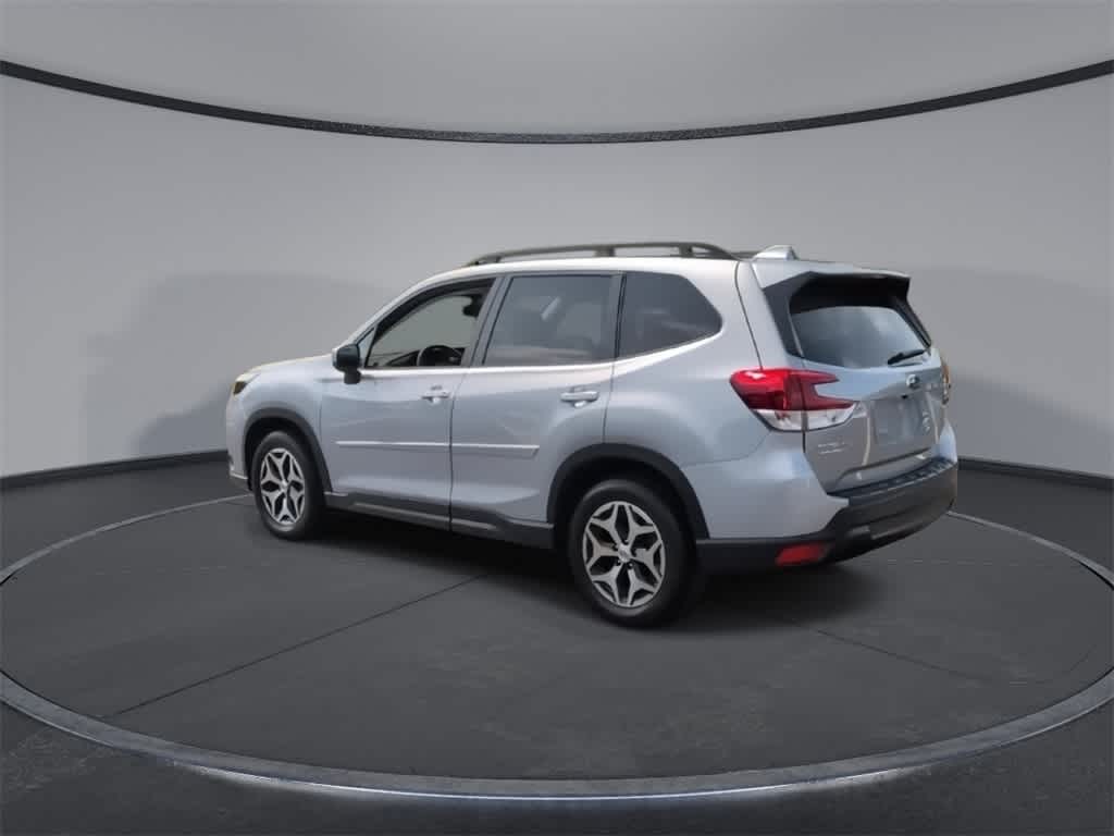 Thumbnail: 2022 Subaru Forester - 6