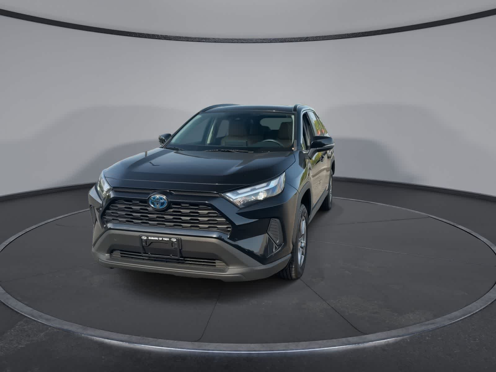 Thumbnail: 2022 Toyota RAV4 - 2