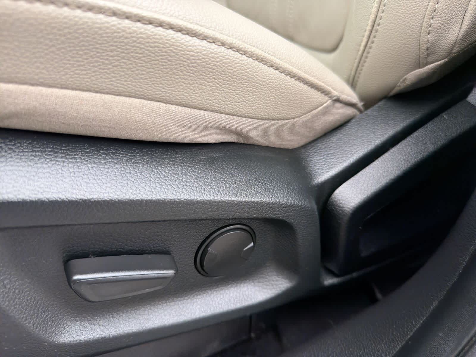 Thumbnail: 2019 Ford Ranger - 18