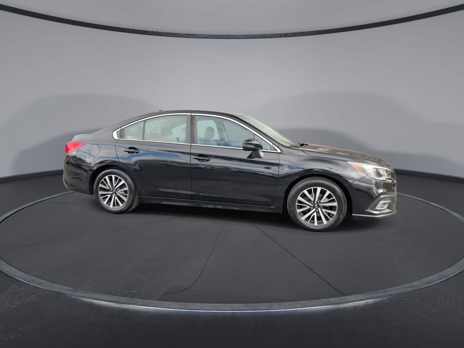 Thumbnail: 2018 Subaru Legacy - 9