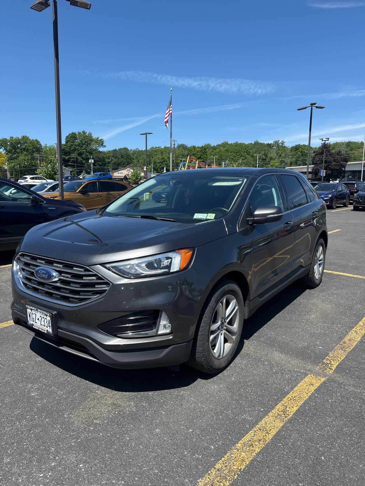 Thumbnail: 2020 Ford Edge - 1
