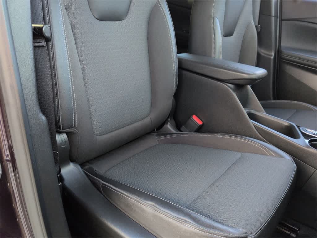 Thumbnail: 2021 Buick Encore GX - 22