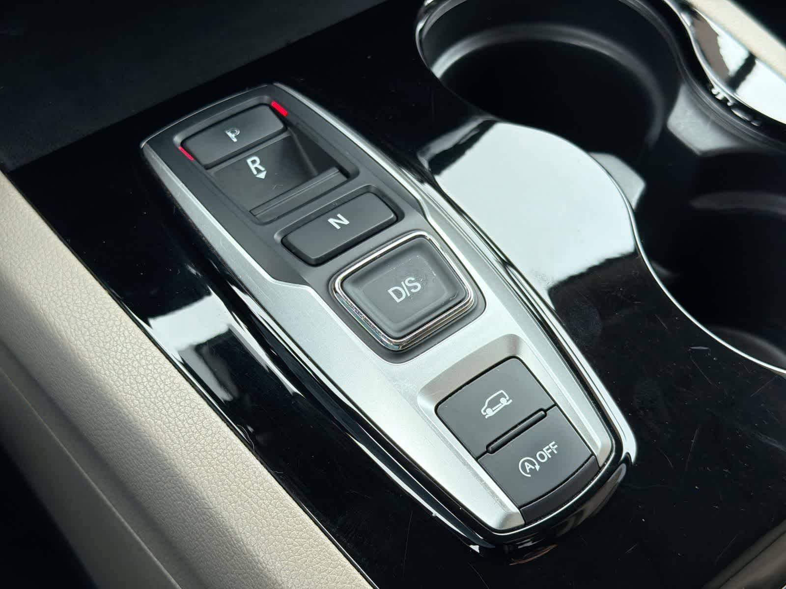 Thumbnail: 2016 Honda Pilot - 35