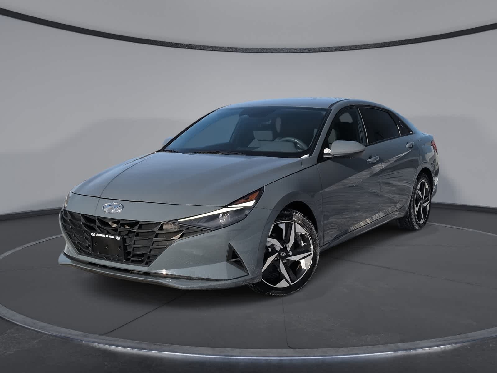 Thumbnail: 2023 Hyundai Elantra - 1