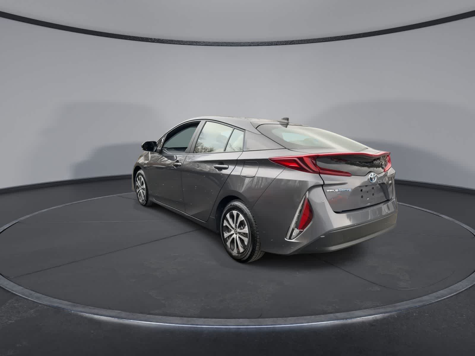 Thumbnail: 2022 Toyota Prius Prime - 6