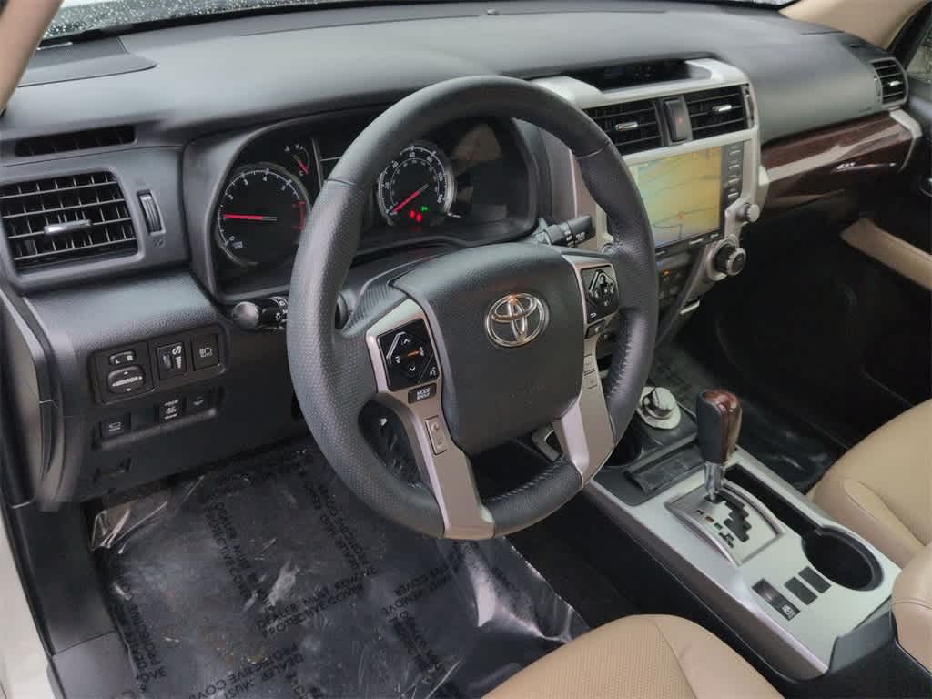 Thumbnail: 2022 Toyota 4Runner - 10