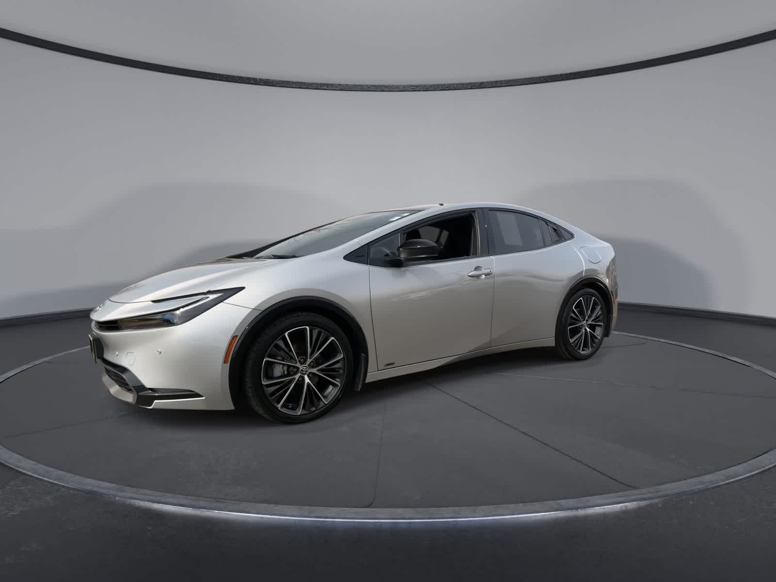 Thumbnail: 2025 Toyota Prius - 4