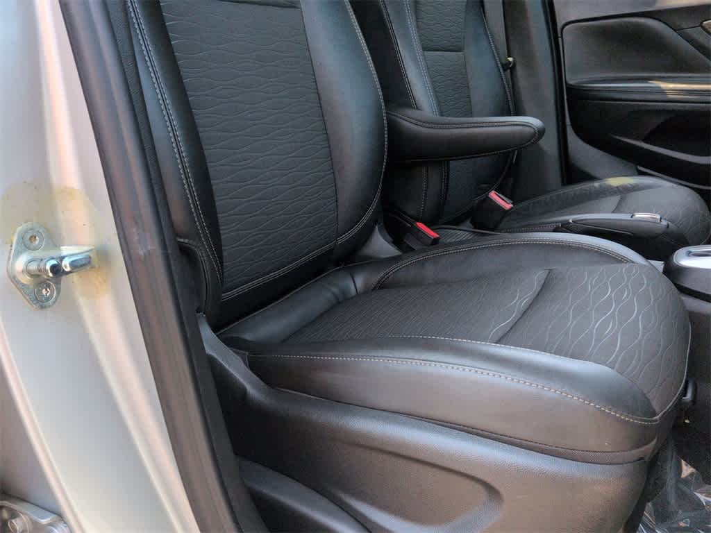 Thumbnail: 2016 Buick Encore - 22