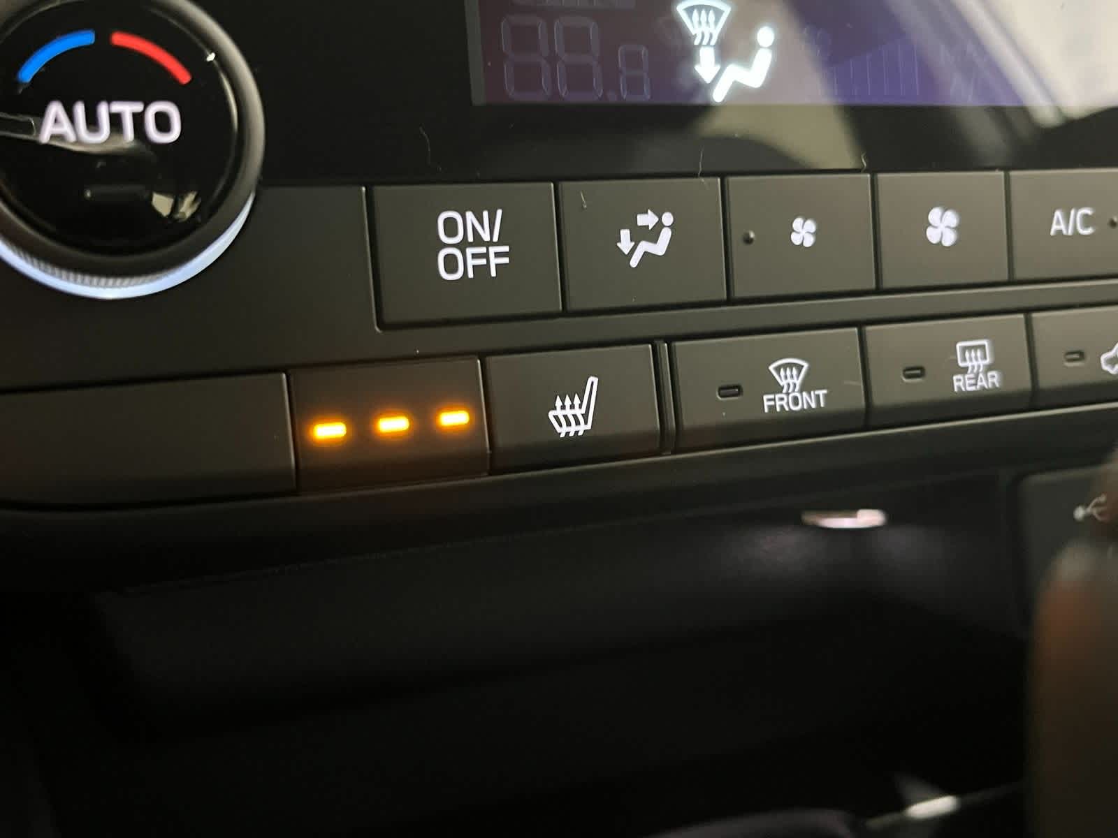 Thumbnail: 2026 Subaru Outback - 18