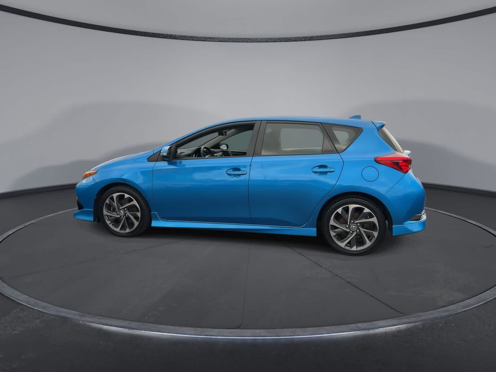 Thumbnail: 2017 Toyota Corolla iM - 5