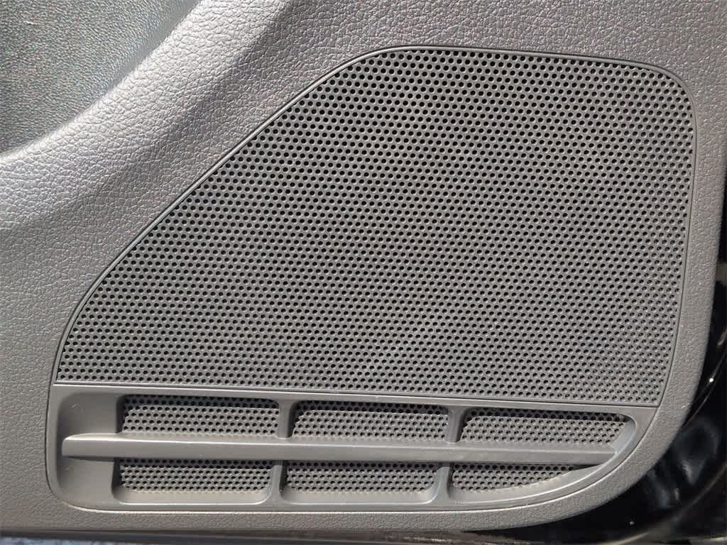 Thumbnail: 2016 Volkswagen Jetta - 33