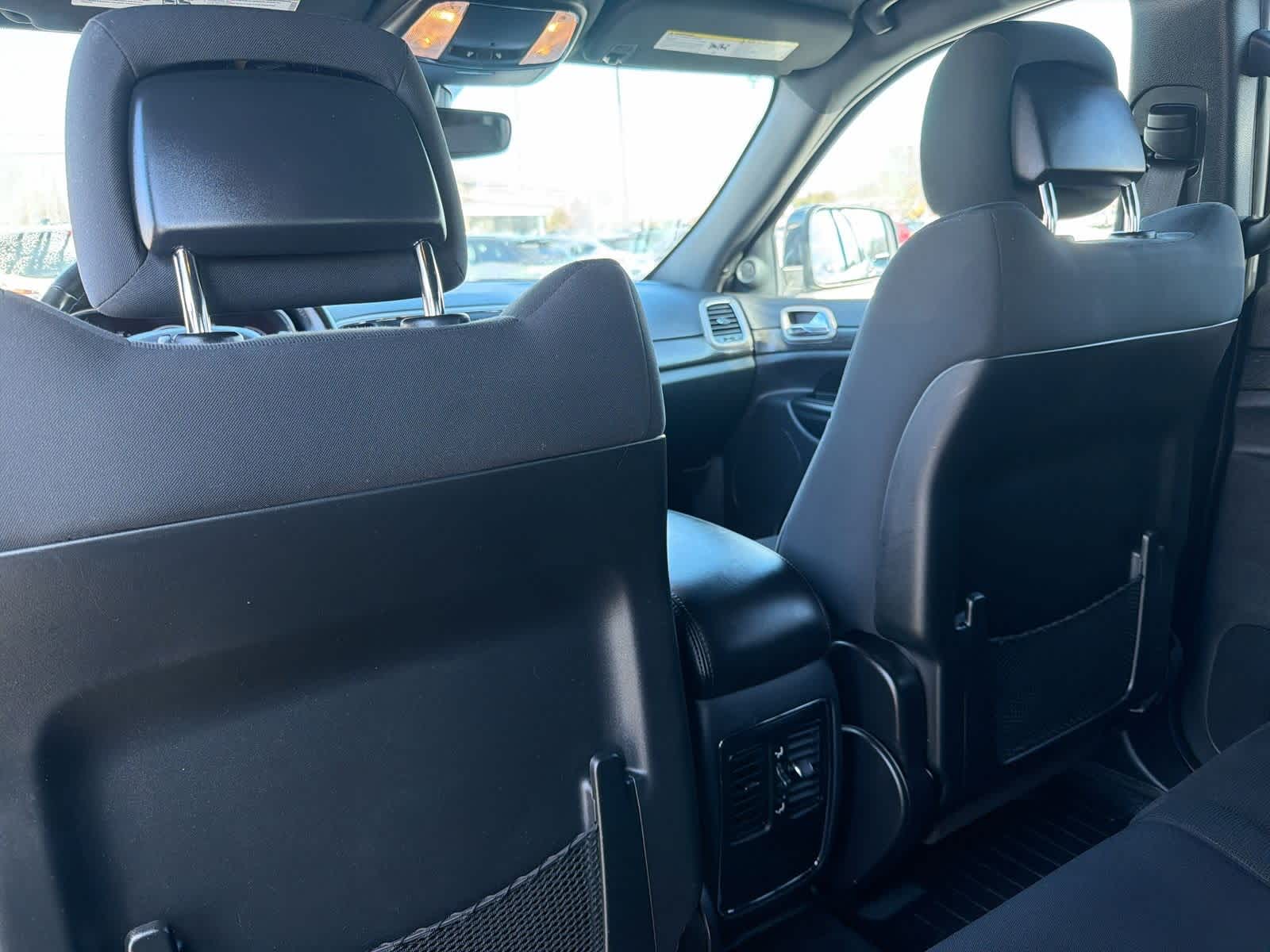 Thumbnail: 2017 Jeep Grand Cherokee - 19