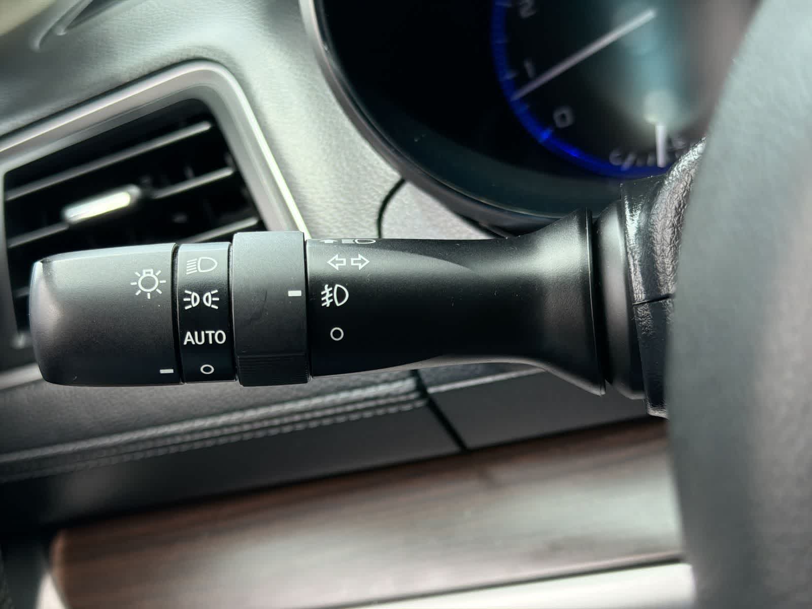 Thumbnail: 2019 Subaru Legacy - 28