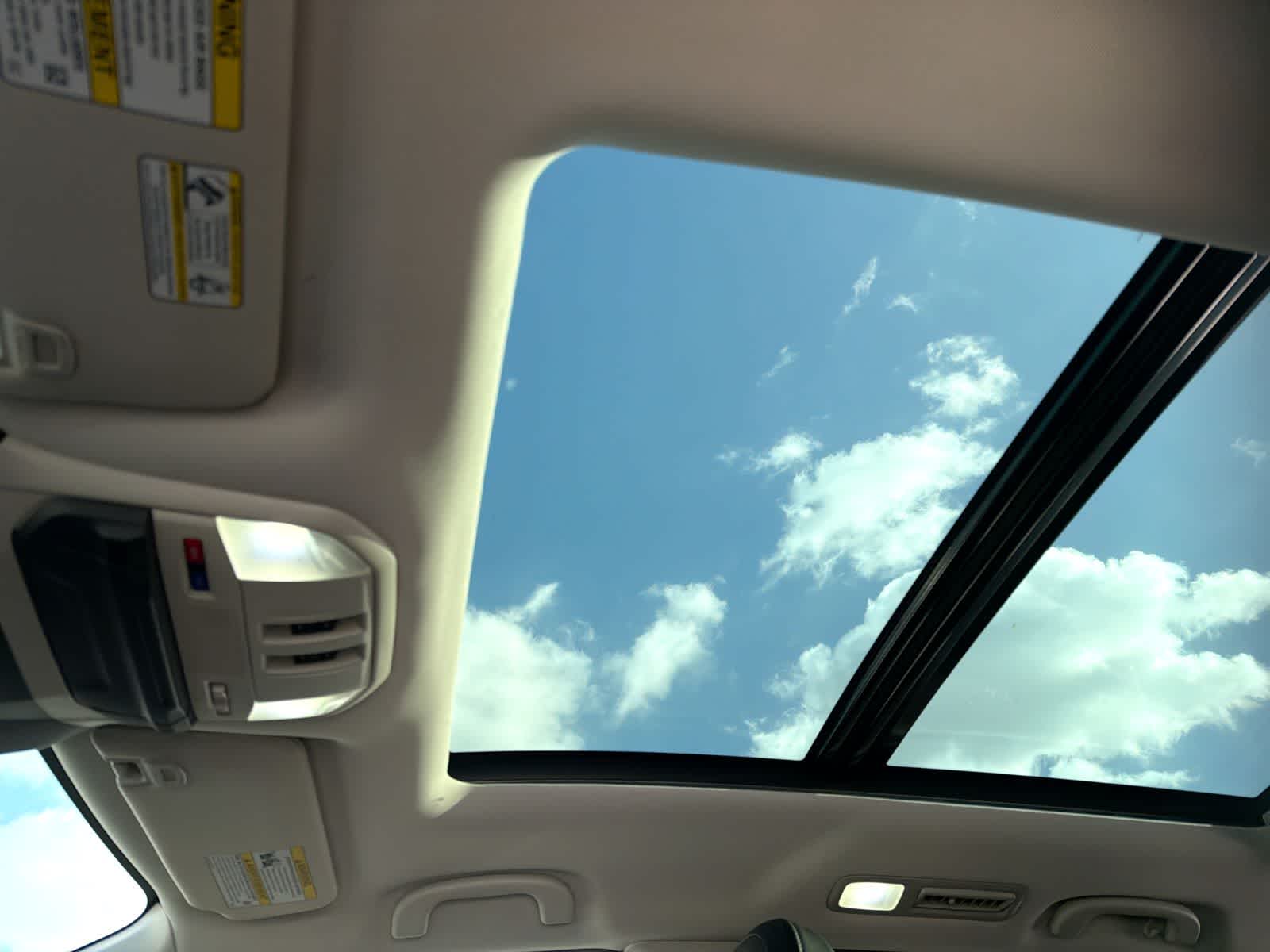 Thumbnail: 2023 Subaru Ascent - 20