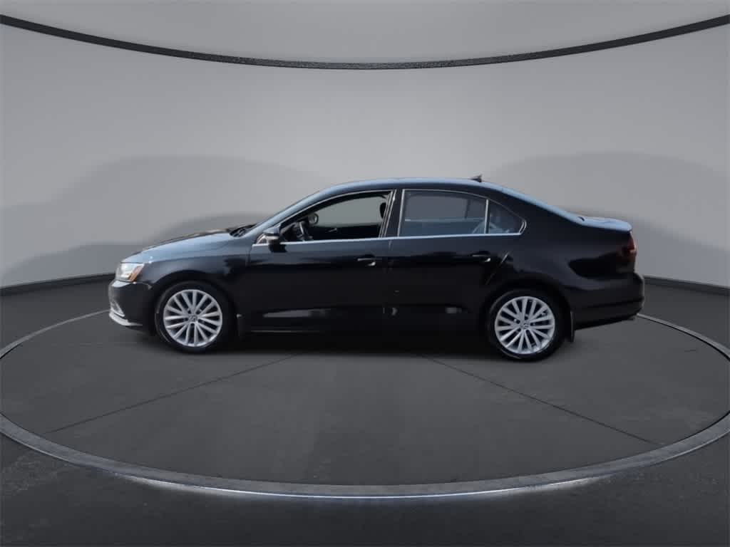 Thumbnail: 2016 Volkswagen Jetta - 4