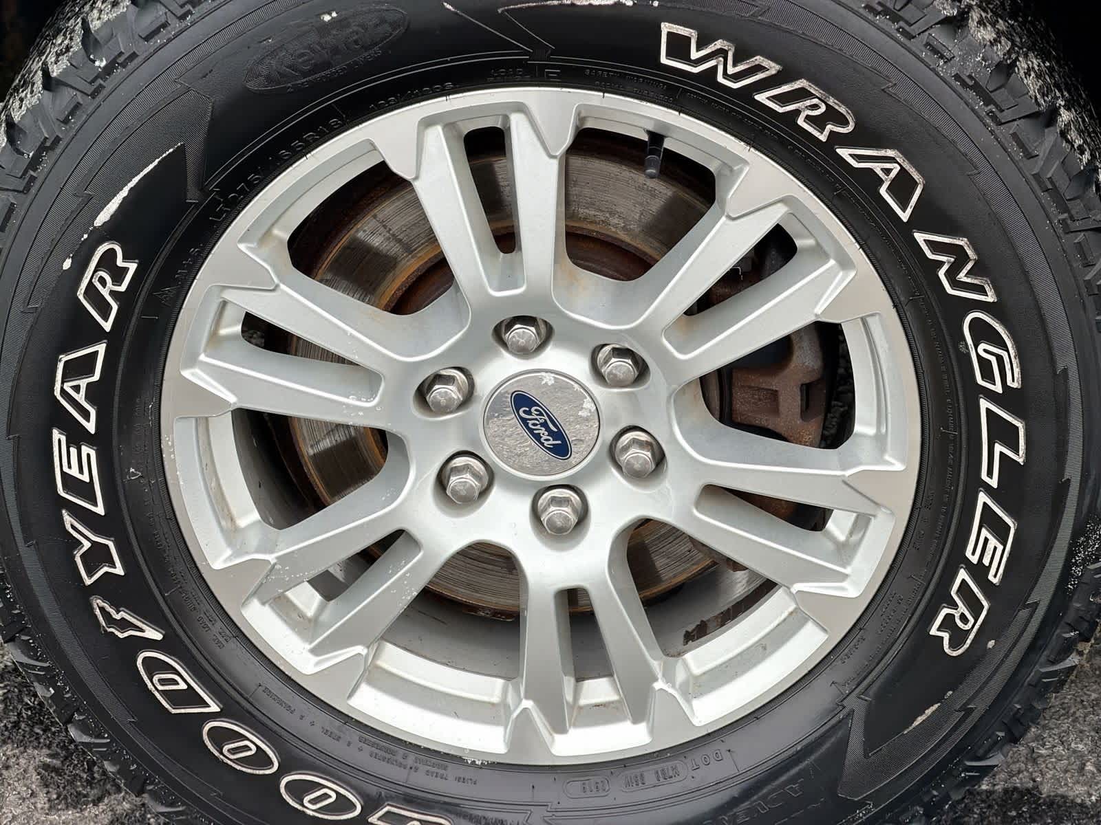 Thumbnail: 2015 Ford F-150 - 14