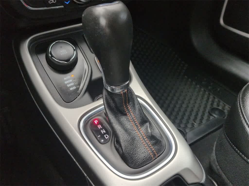 Thumbnail: 2021 Jeep Compass - 32