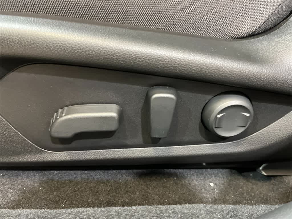 Thumbnail: 2025 Subaru Crosstrek - 13