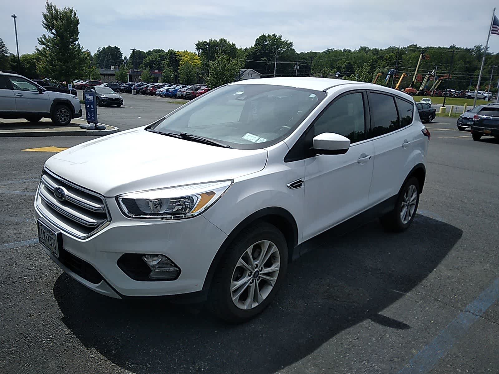 Thumbnail: 2019 Ford Escape - 1