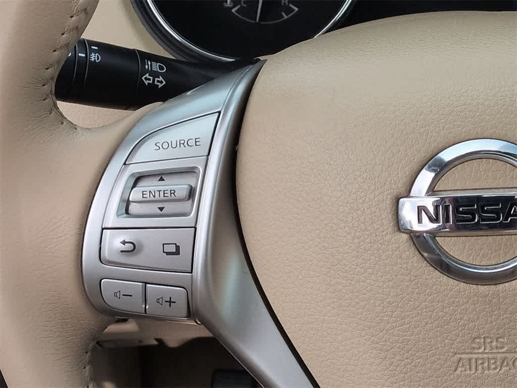 Thumbnail: 2015 Nissan Rogue - 26