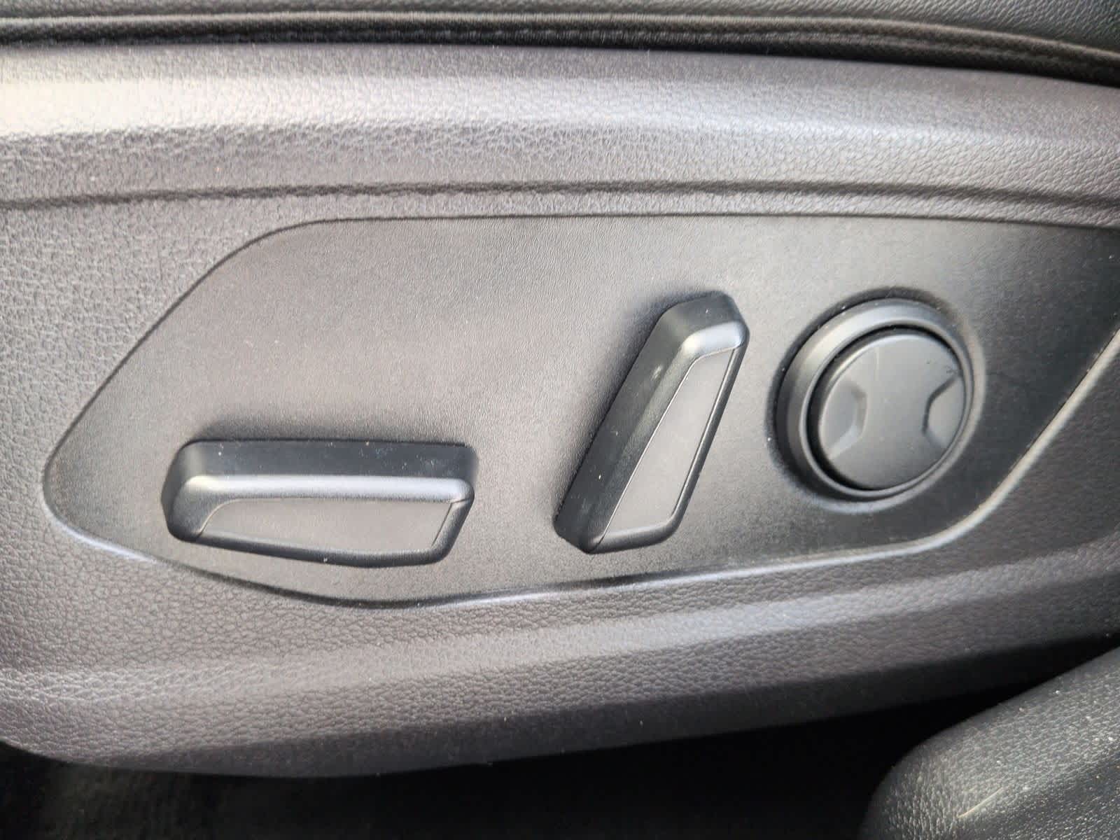 Thumbnail: 2023 Kia Sportage - 18