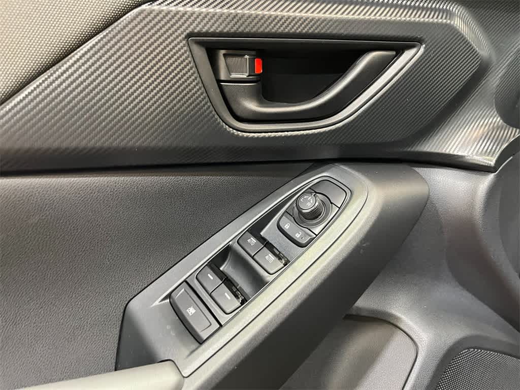 2025 Subaru Crosstrek Premium 12