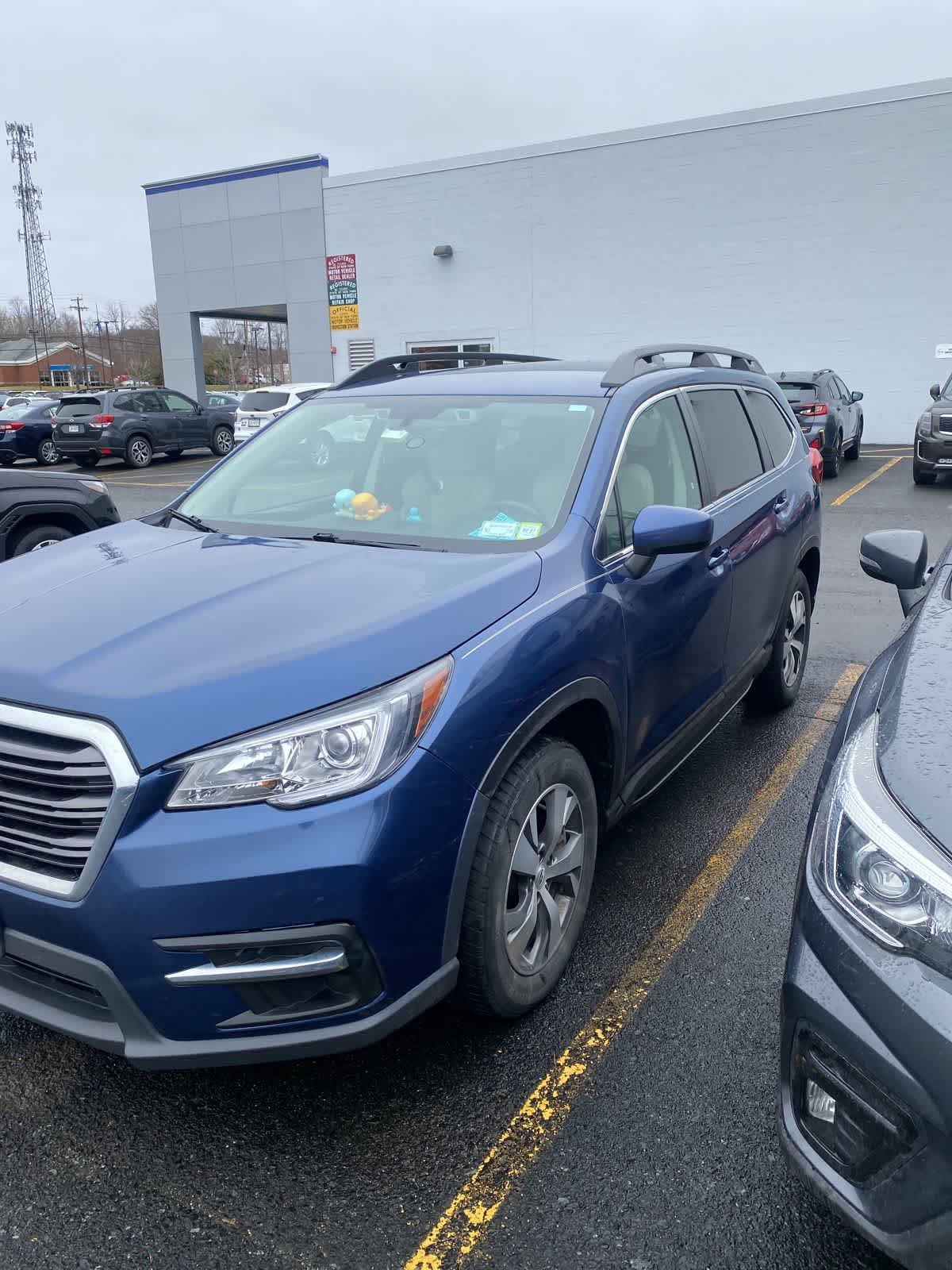2019 Subaru Ascent Premium -
                  Troy, NY