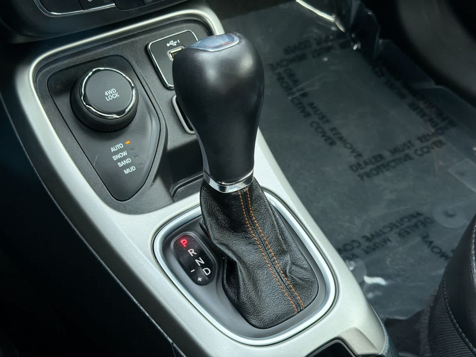 Thumbnail: 2020 Jeep Compass - 32