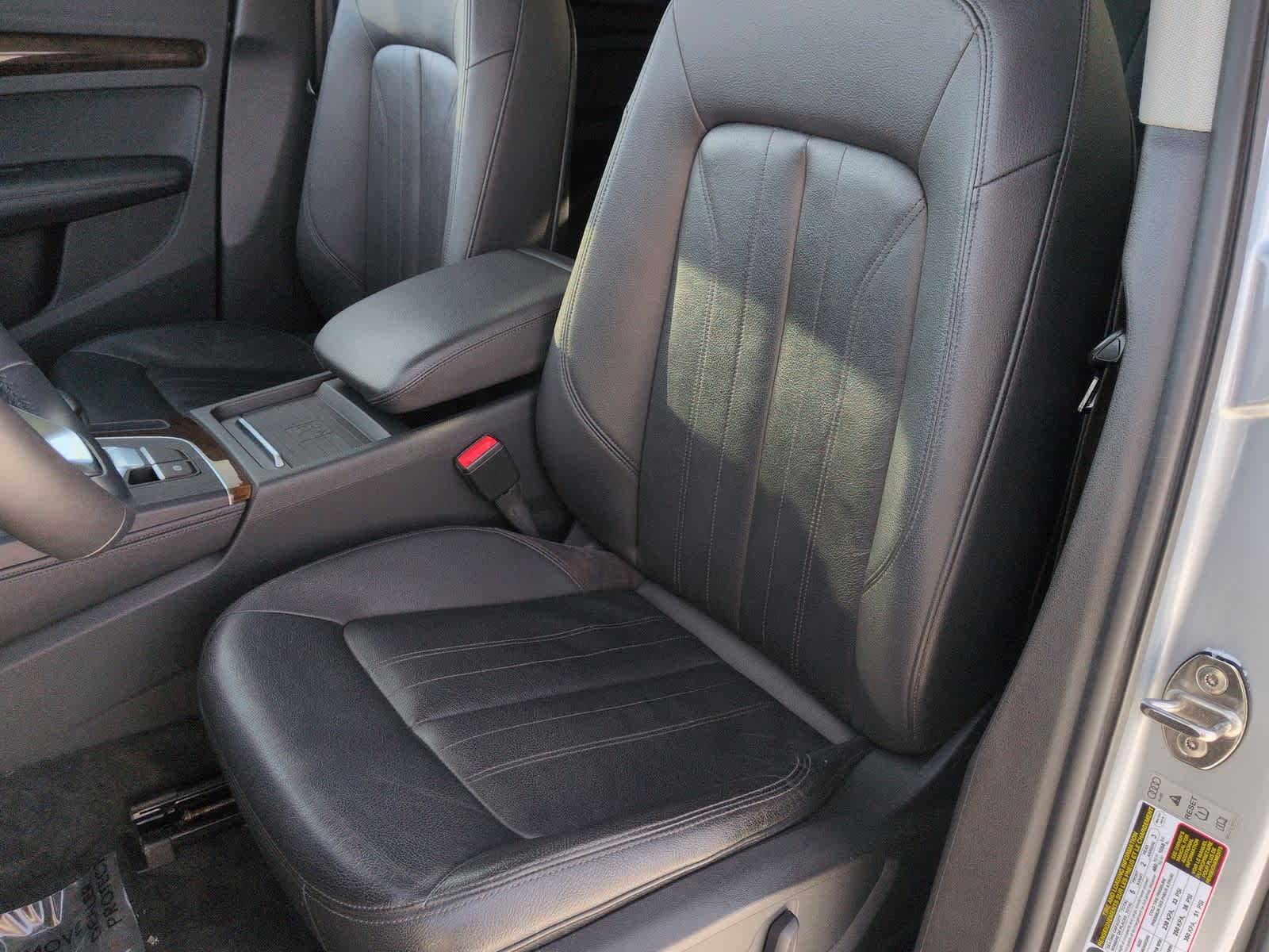 Thumbnail: 2020 Audi Q5 - 17