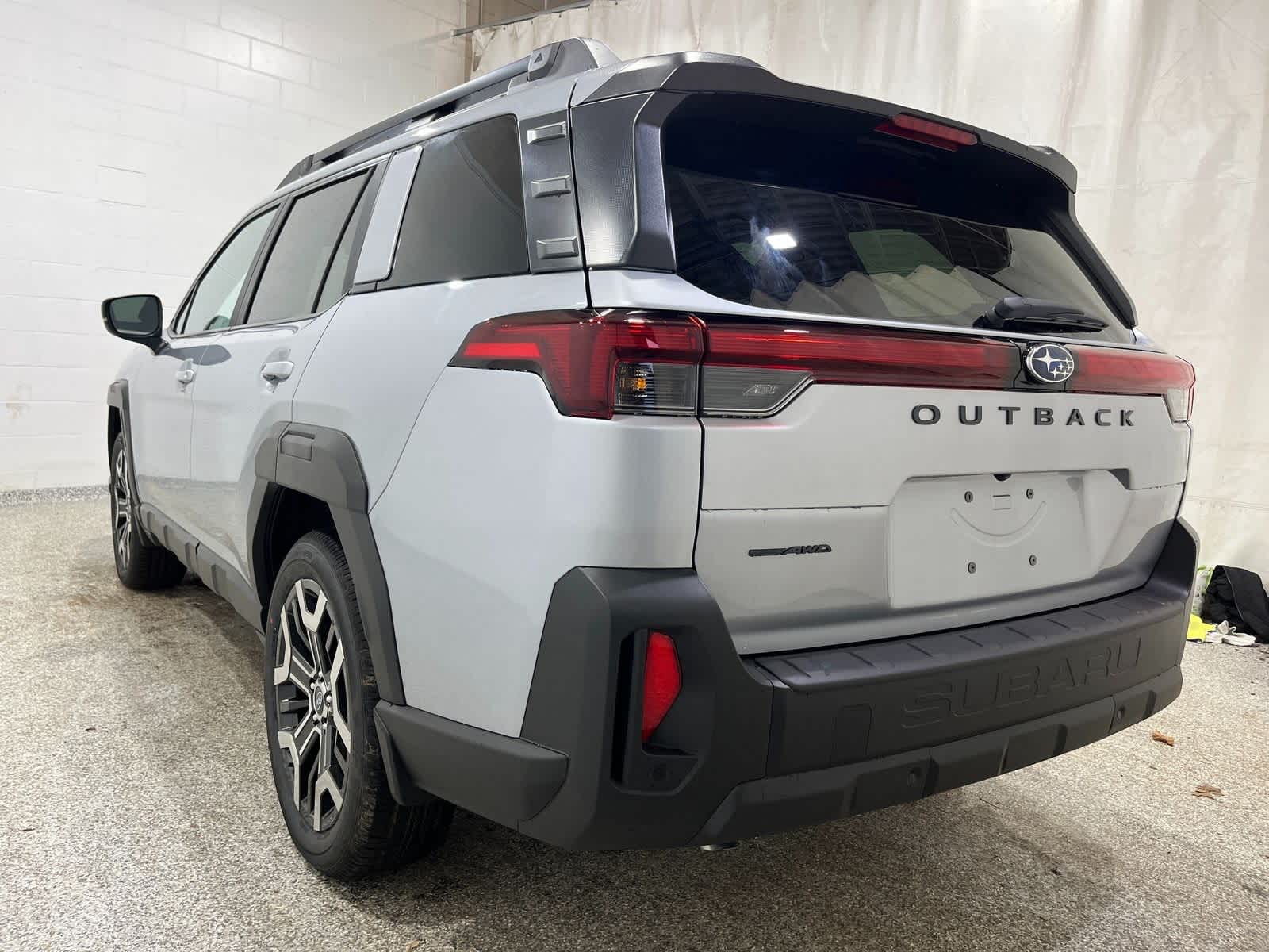 Thumbnail: 2026 Subaru Outback - 3