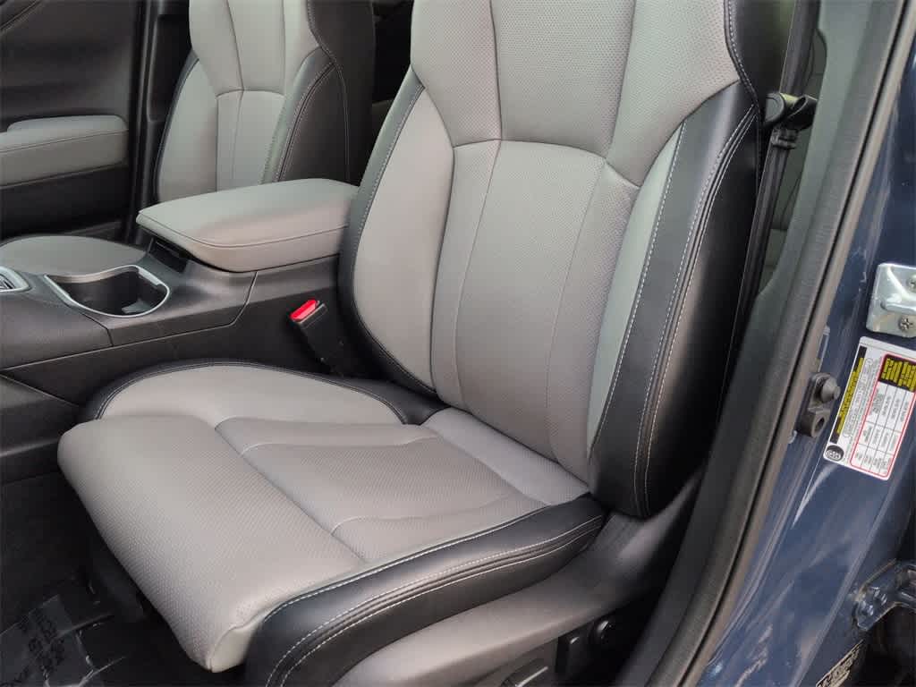 Thumbnail: 2023 Subaru Outback - 17