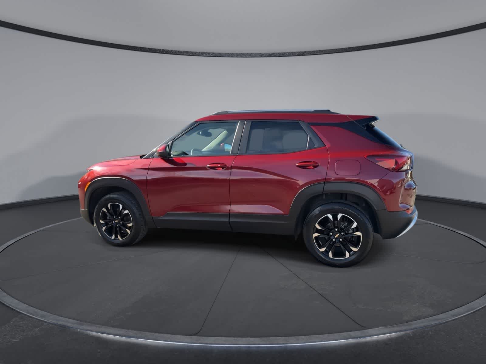 Thumbnail: 2023 Chevrolet TrailBlazer - 5