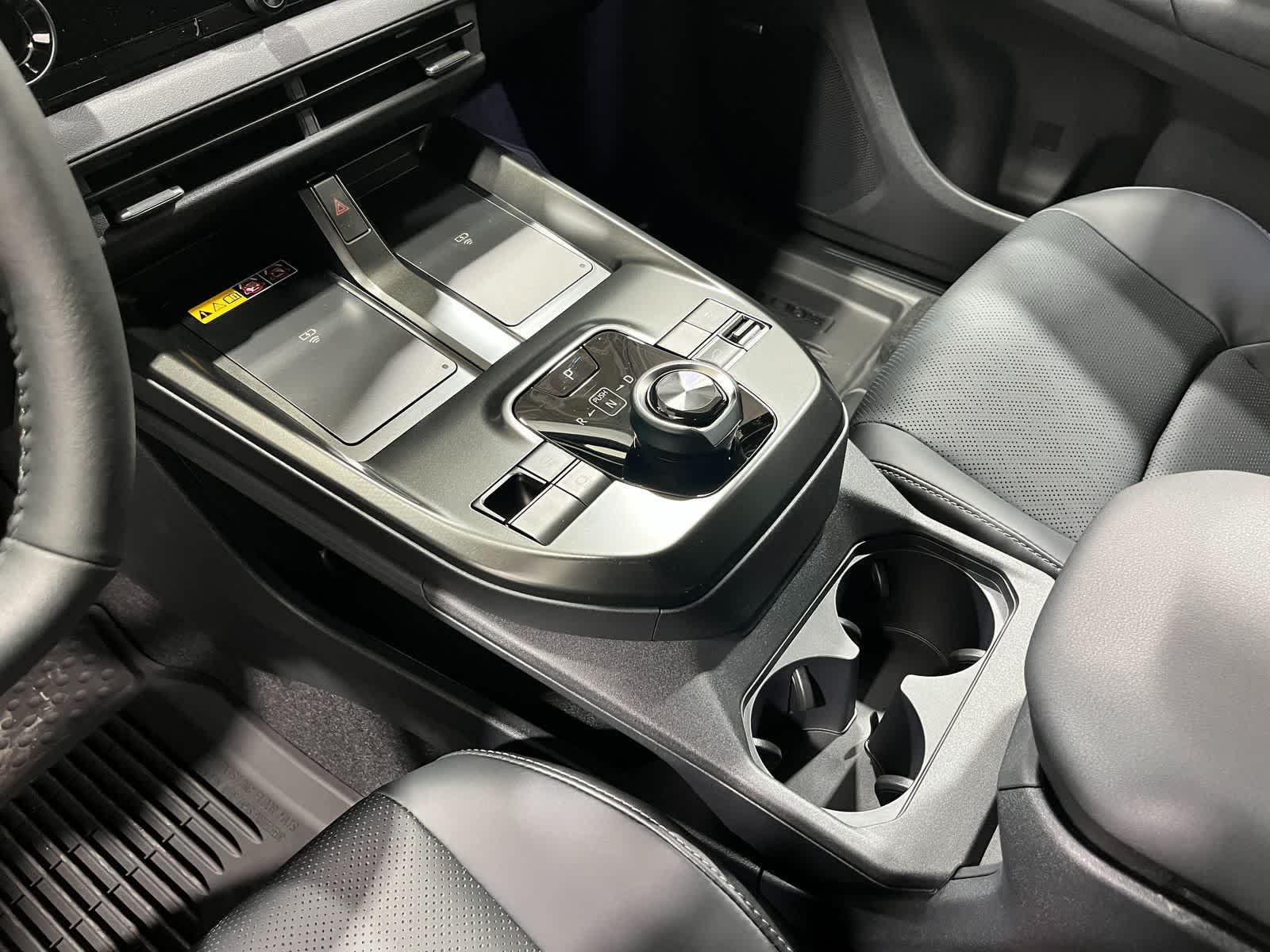 Thumbnail: 2026 Subaru Solterra - 22