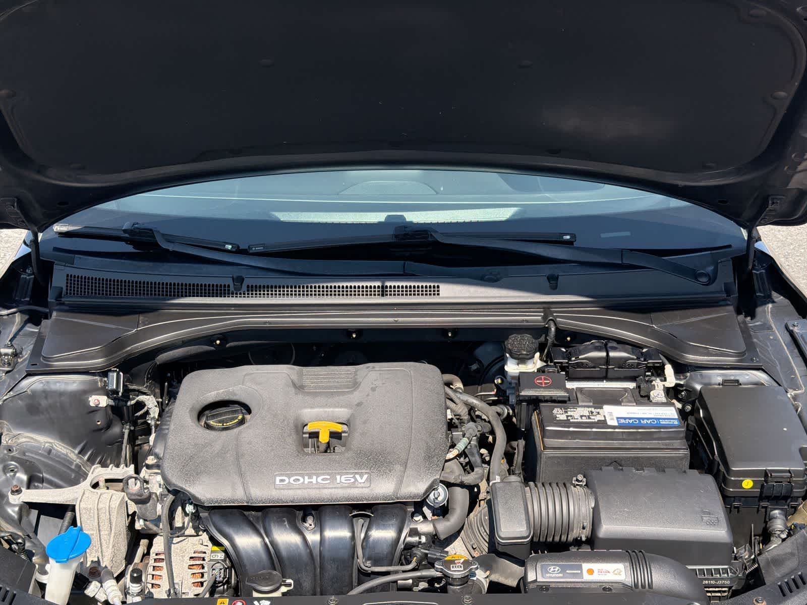 Thumbnail: 2019 Hyundai Veloster - 15