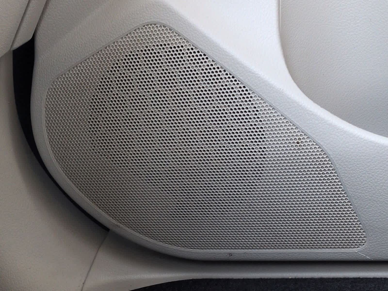 Thumbnail: 2015 Subaru XV Crosstrek - 30