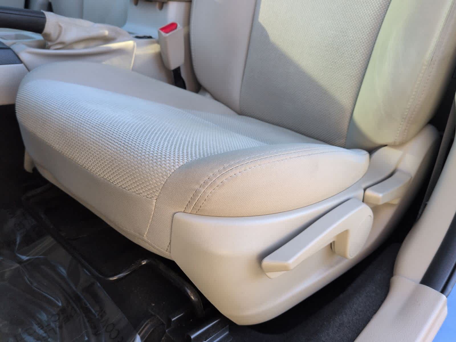 Thumbnail: 2015 Subaru XV Crosstrek - 18