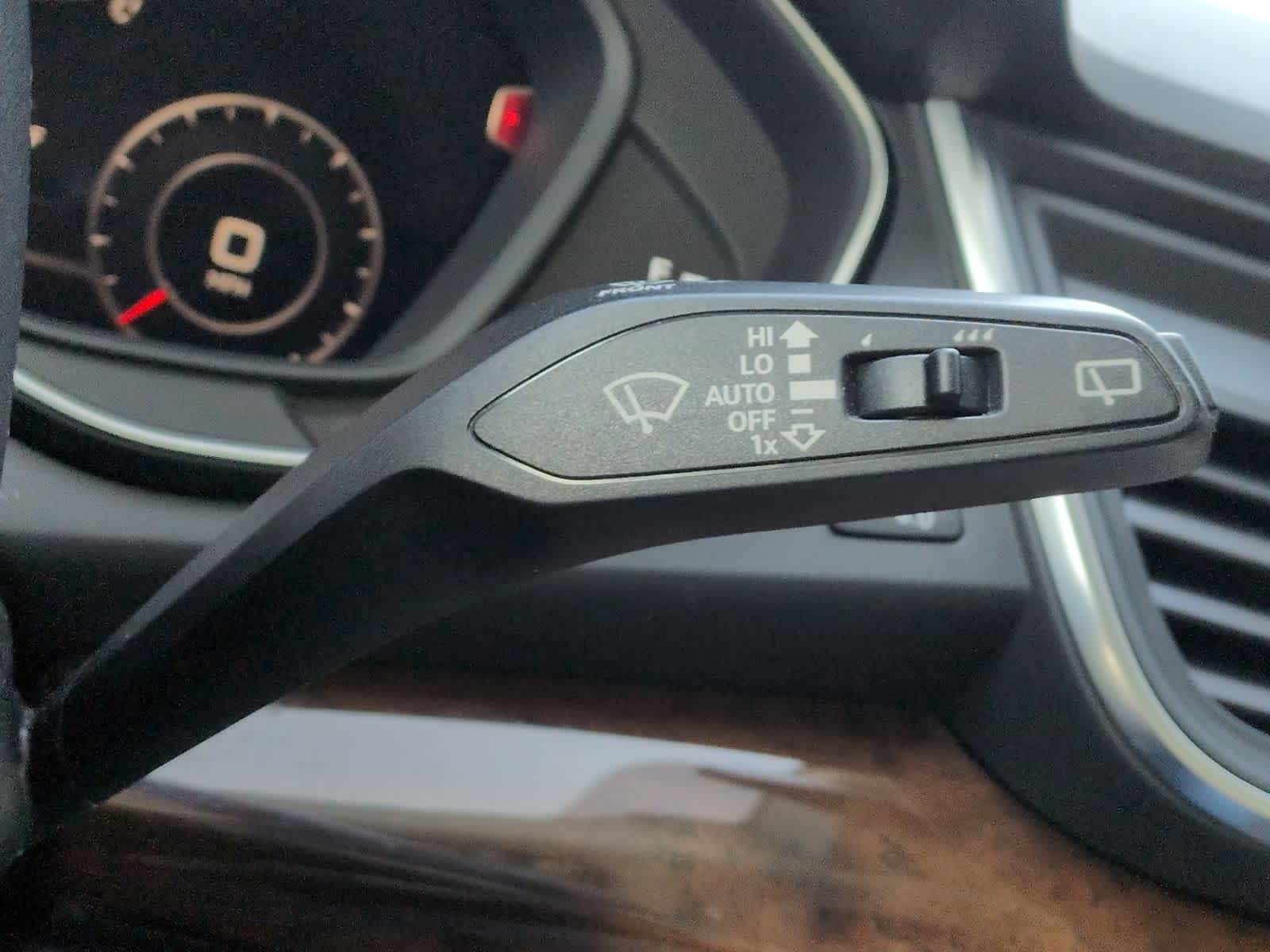 Thumbnail: 2020 Audi Q5 - 28