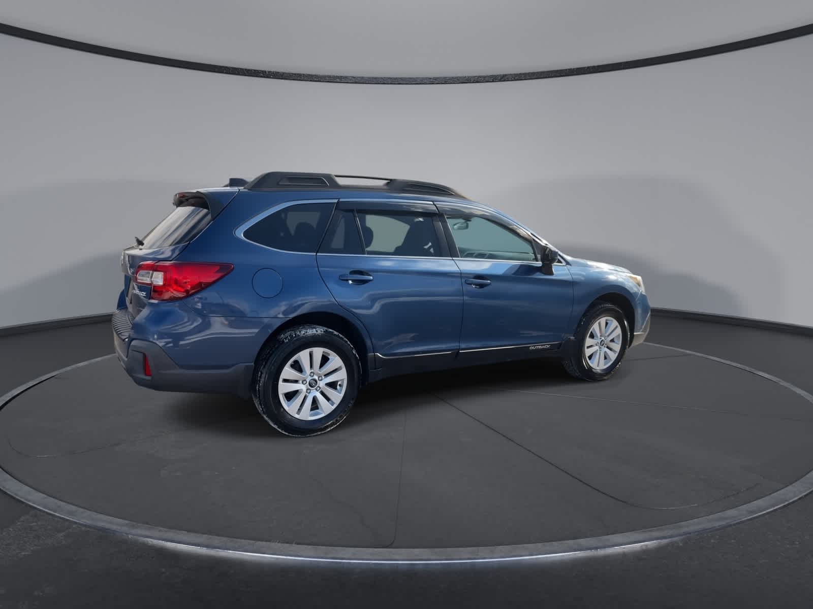 Thumbnail: 2019 Subaru Outback - 8